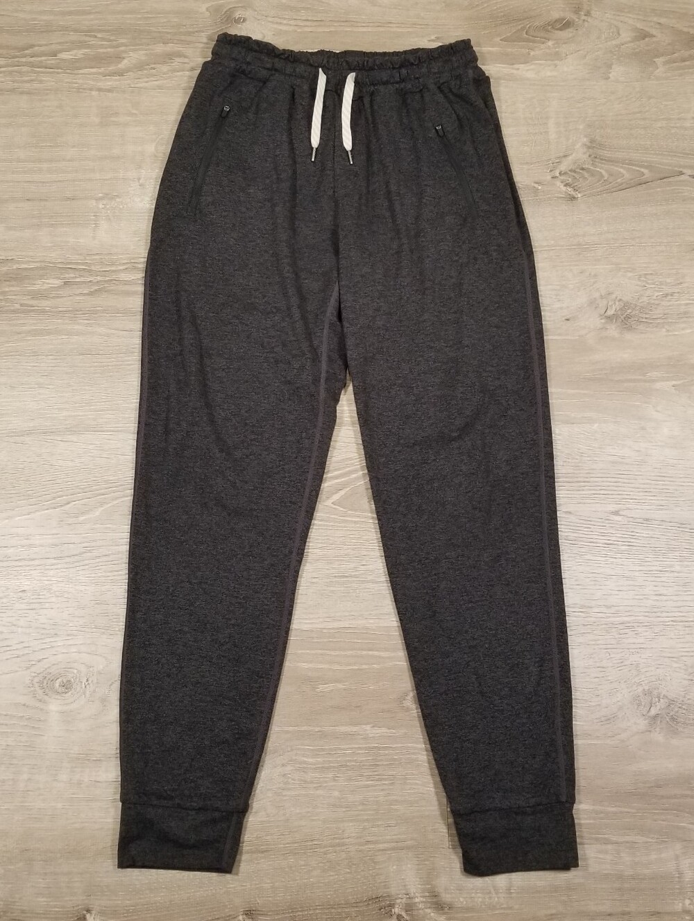 Vuori Ponto Performance Pants Mens Size Small Gray Lightweight Gym Jogger V438